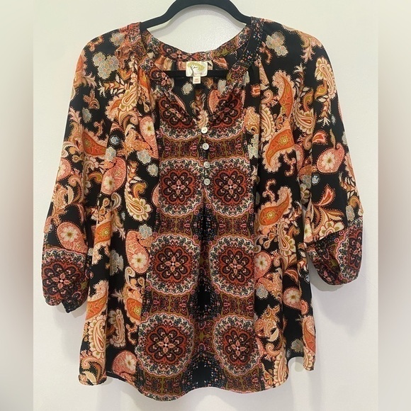 Tops - Fig & Flower Paisley Print Top